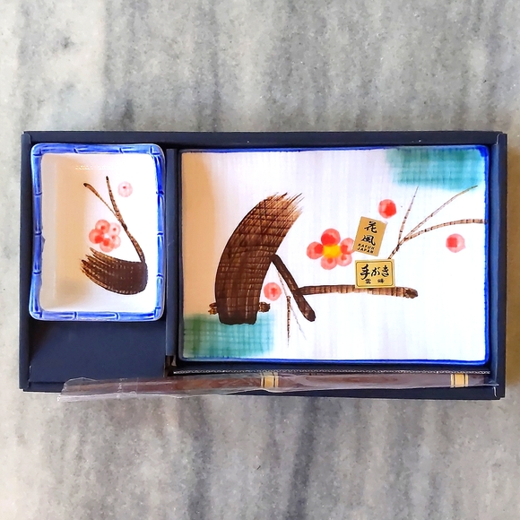 New with original box. Kafuh Japan Dinnerware 3pcs set with hand painted design. - Picture 2 of 4